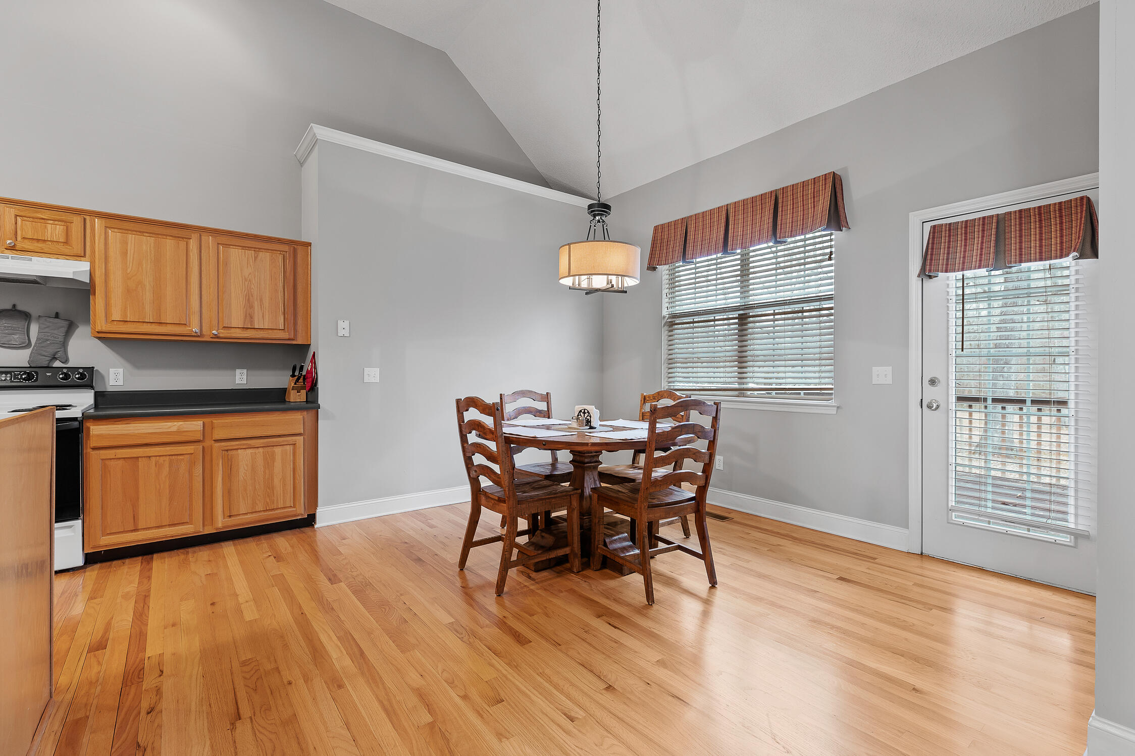 1611 Gunston Hall Road Hixson, TN 37343 - Photo 8 of 33 Gunston-20