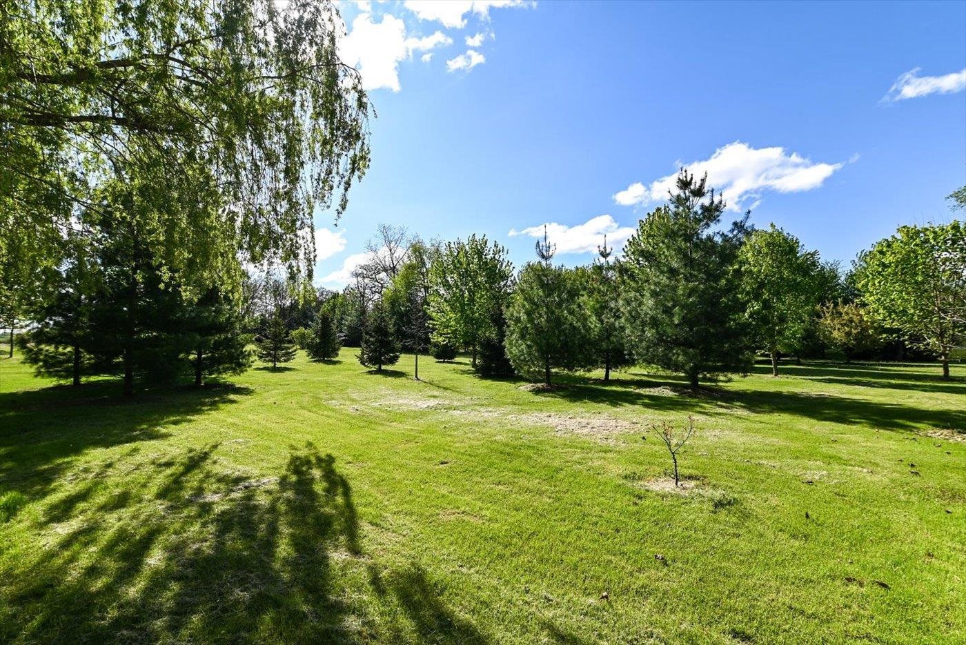 6415 South Windsor Prairie Road DeForest, WI 53532 - Photo 23 of 49