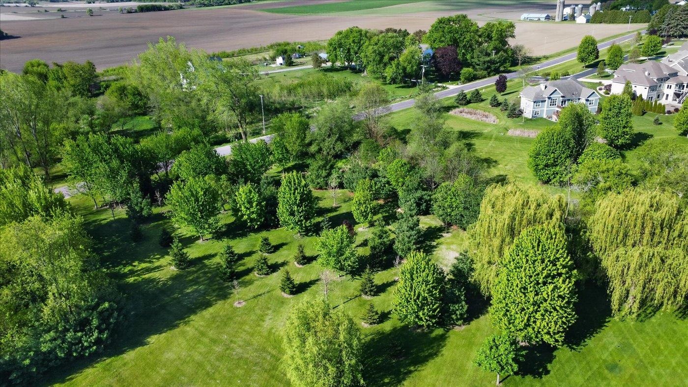 6415 South Windsor Prairie Road DeForest, WI 53532 - Photo 3 of 49
