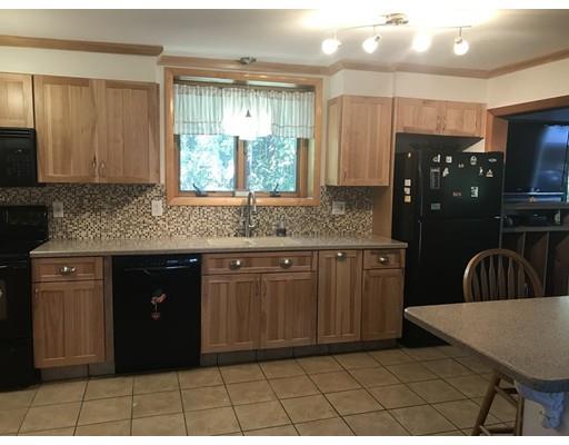 24 Richards Road Weymouth, MA 02189 - Photo 9 of 29 Gallery Image 9