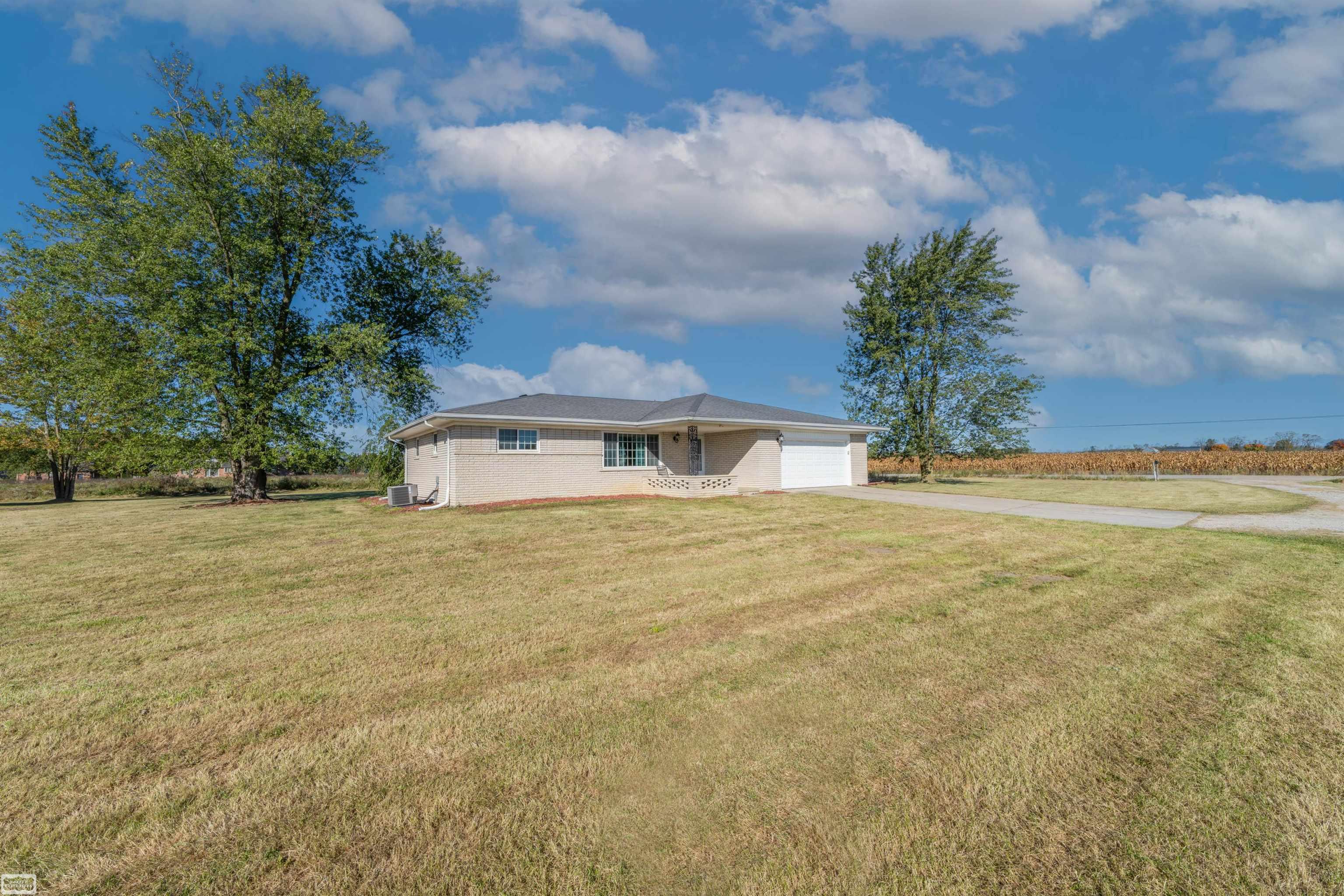 22950 30 Mile Road Ray, MI 48096 - Photo 38 of 59 50157937-d888cb76-c751-42f8-8c6b-f7978c81d90b.JPG