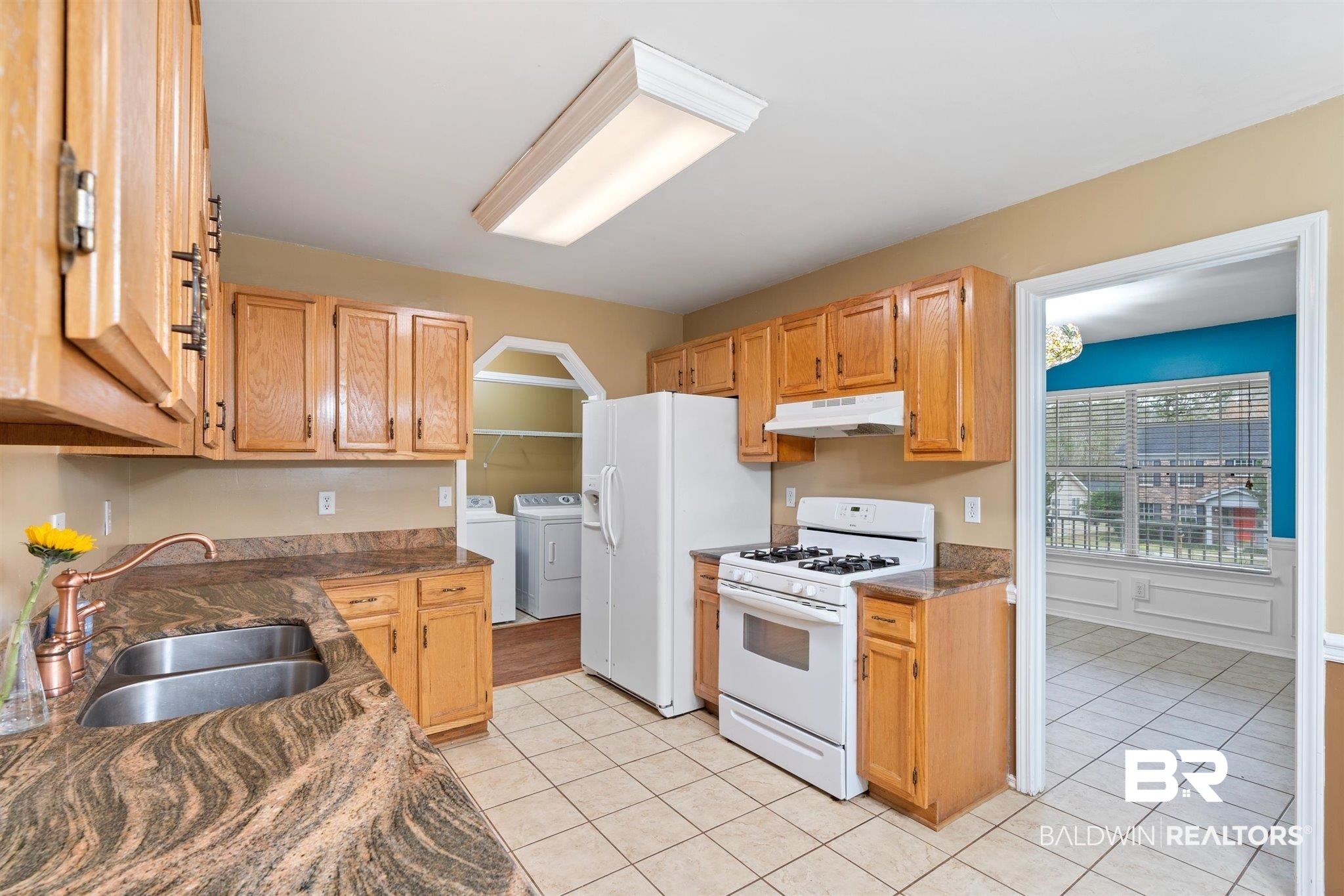 3309 Autumn Ridge Drive West Mobile, AL 36695 - Photo 8 of 32
