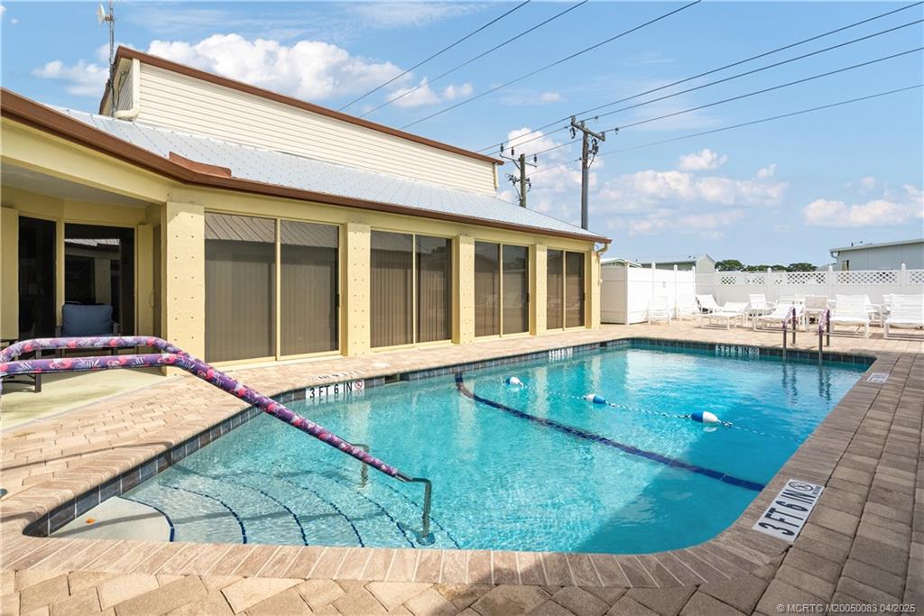 4800 Southeast Federal Highway, Unit 34 Stuart, FL 34997 - Photo 37 of 47 a view of a backyard