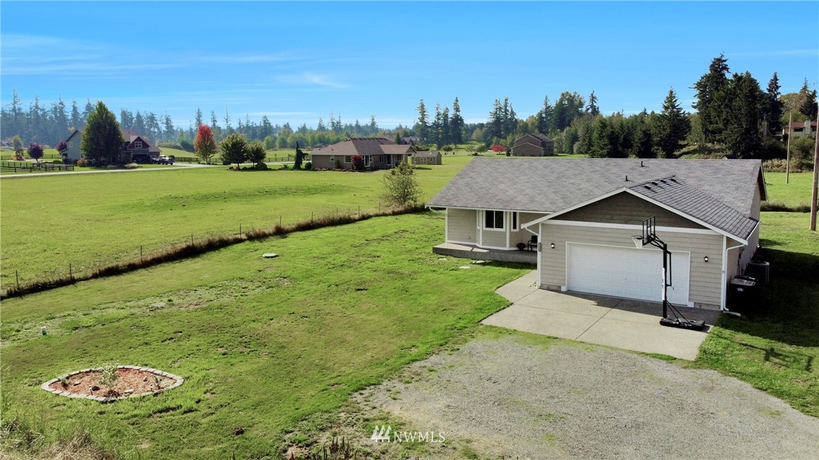 13937 Solberg Road Southeast Yelm, WA 98597 - Photo 25 of 31 Gallery Image 25
