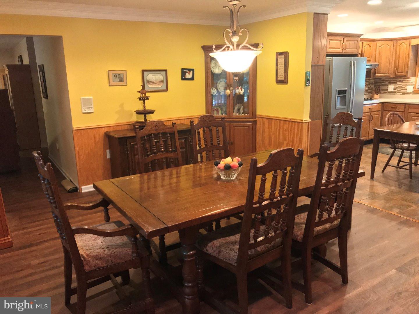 15 Gatewood Road Levittown, PA 19057 - Photo 7 of 25 Dining Room