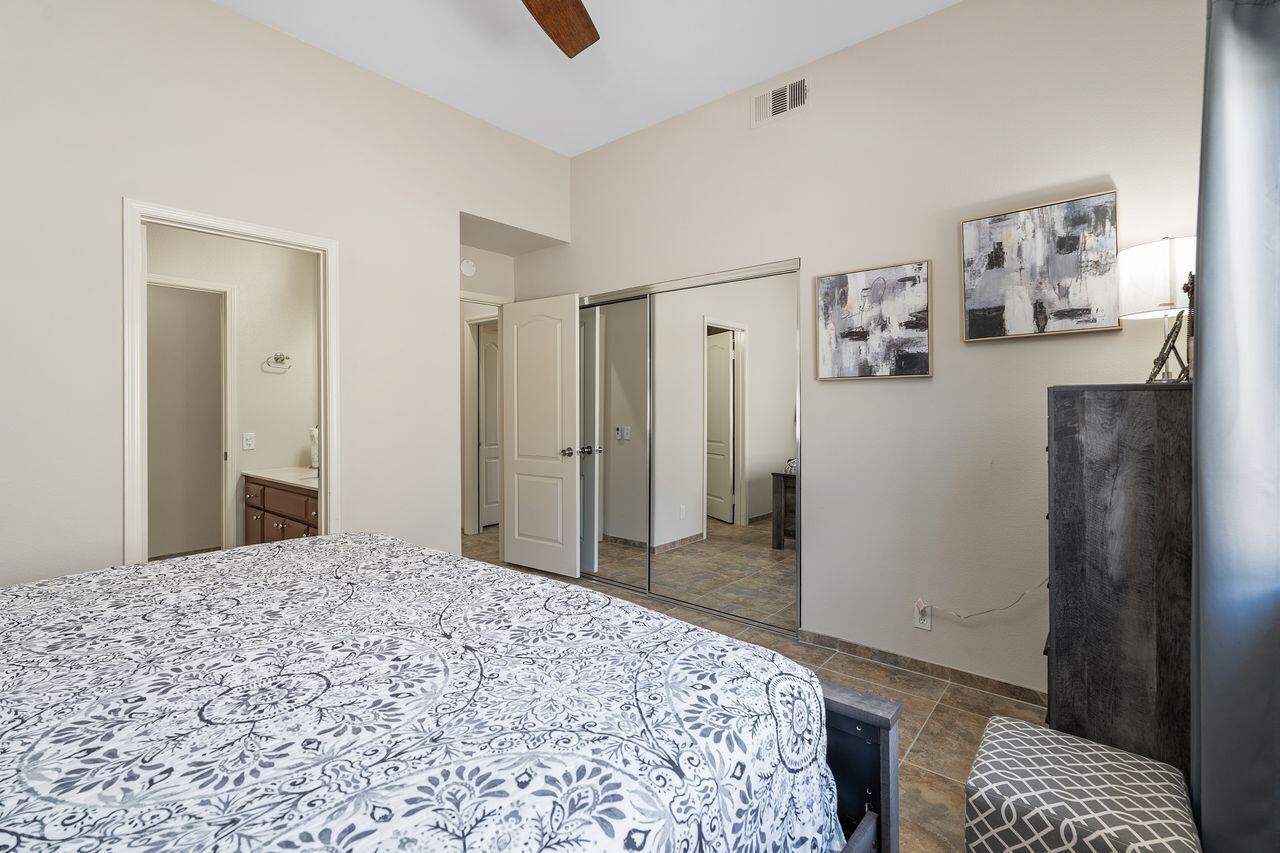 48 Pebble Beach Drive Rancho Mirage, CA 92270 - Photo 20 of 35 20_12136619_189772_189772-EI-120