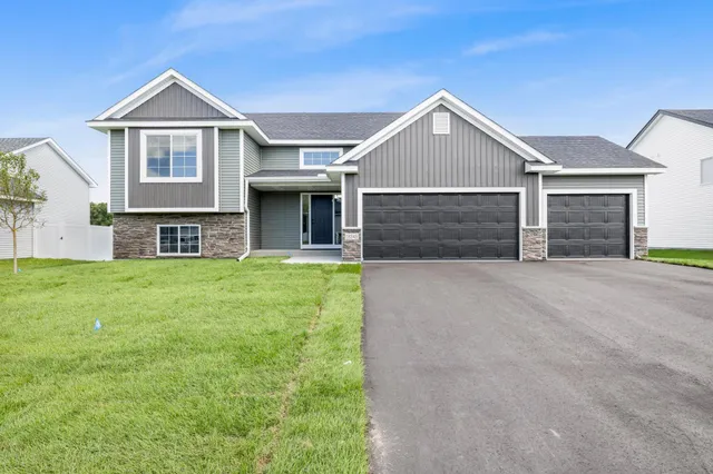 $409,900 | 18545 Salem Street, Elk River, MN 55330