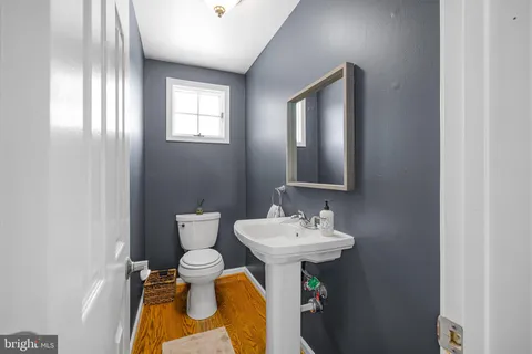 $475,000 | 402 Lee Terrace, Wilmington, DE 19803