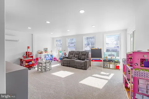 $485,000 | 402 Lee, Wilmington, DE 19803