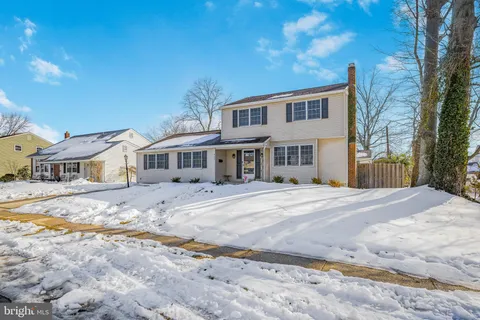 $475,000 | 402 Lee Terrace, Wilmington, DE 19803