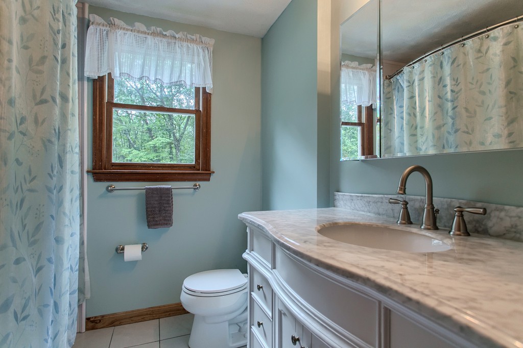 59 Groton Road Tyngsborough, MA 01879 - Photo 27 of 30 Gallery Image 27