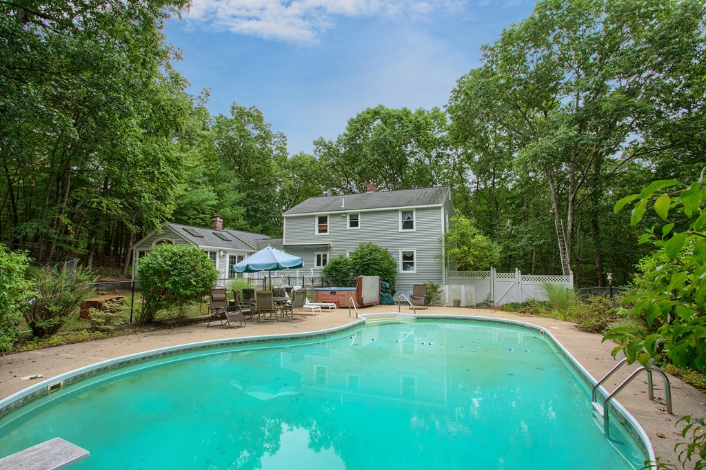 59 Groton Road Tyngsborough, MA 01879 - Photo 29 of 30 Gallery Image 29
