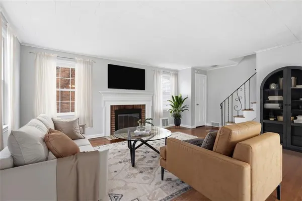 $319,900 | 2012 Pleasant Street, Bethel Park, PA 15102