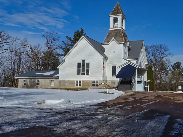 $147,500 | N6313 North Prescott Street, Arkansaw, WI 54721