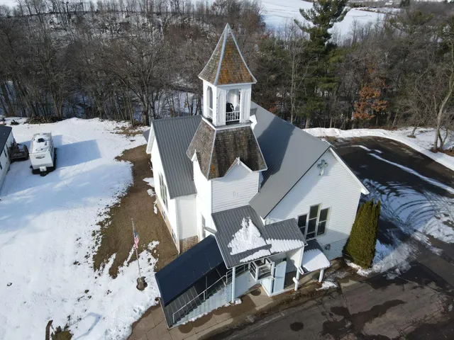 $147,500 | N6313 North Prescott Street, Arkansaw, WI 54721