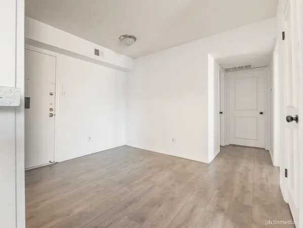 $1,500 | 4645 Wild Indigo Street, Unit 382, Houston, TX 77027