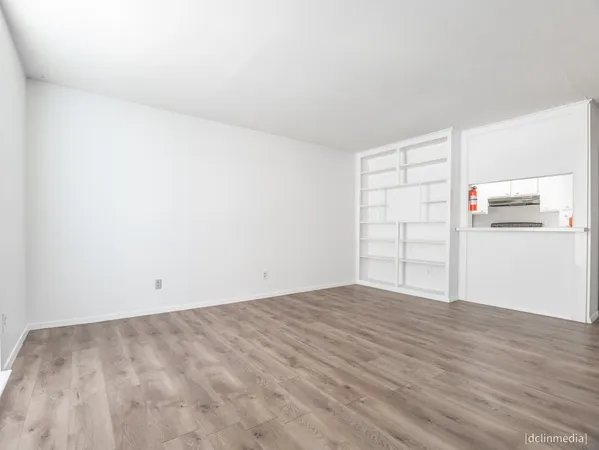 $1,500 | 4645 Wild Indigo Street, Unit 382, Houston, TX 77027