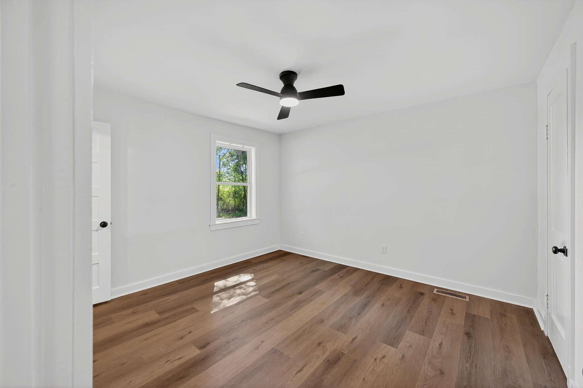 1586 Highway 15 St. George, SC 29477 - Photo 16 of 28
