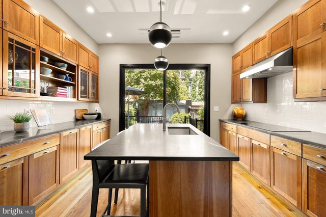 $1,705,000 | 925 French Street Northwest, Washington, DC 20001