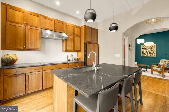 $1,705,000 | 925 French Street Northwest, Washington, DC 20001