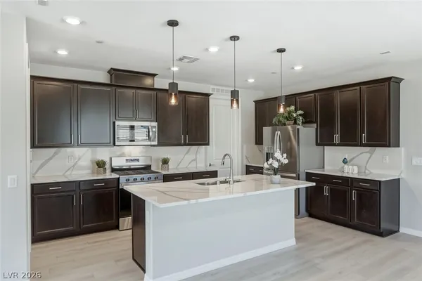 $2,750 | 38 Crimson Cactus Avenue, Henderson, NV 89011