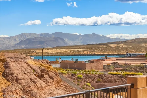 $2,750 | 38 Crimson Cactus Avenue, Henderson, NV 89011