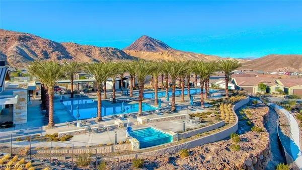 $2,750 | 38 Crimson Cactus Avenue, Henderson, NV 89011