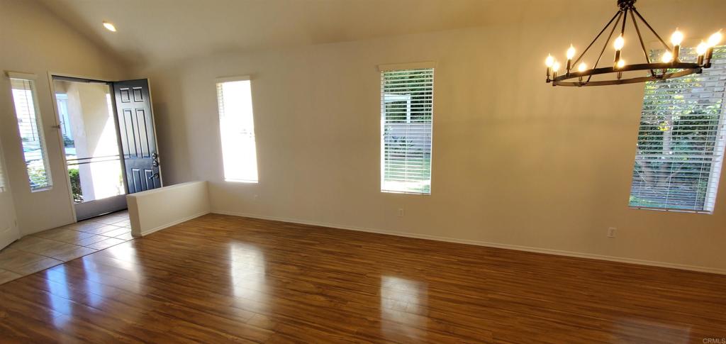 1180 Monterey Place Encinitas, CA 92024 - Photo 13 of 29