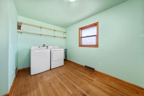 $225,000 | 325 Le Sueur Avenue, Eagle Lake, MN 56024