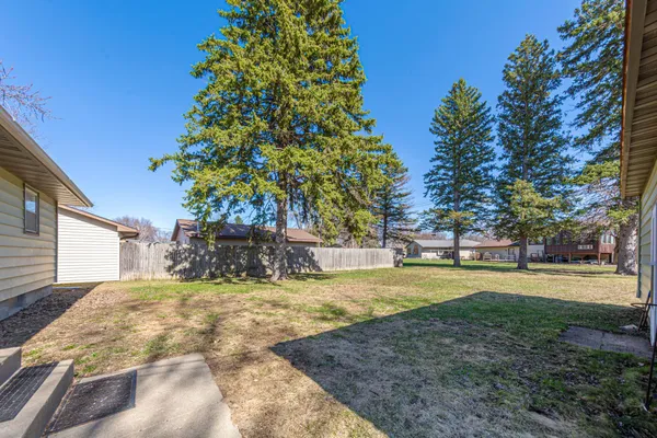 $225,000 | 325 Le Sueur Avenue, Eagle Lake, MN 56024