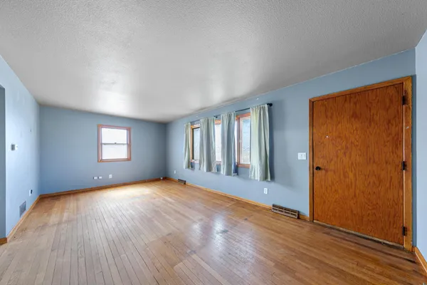 $225,000 | 325 Le Sueur Avenue, Eagle Lake, MN 56024