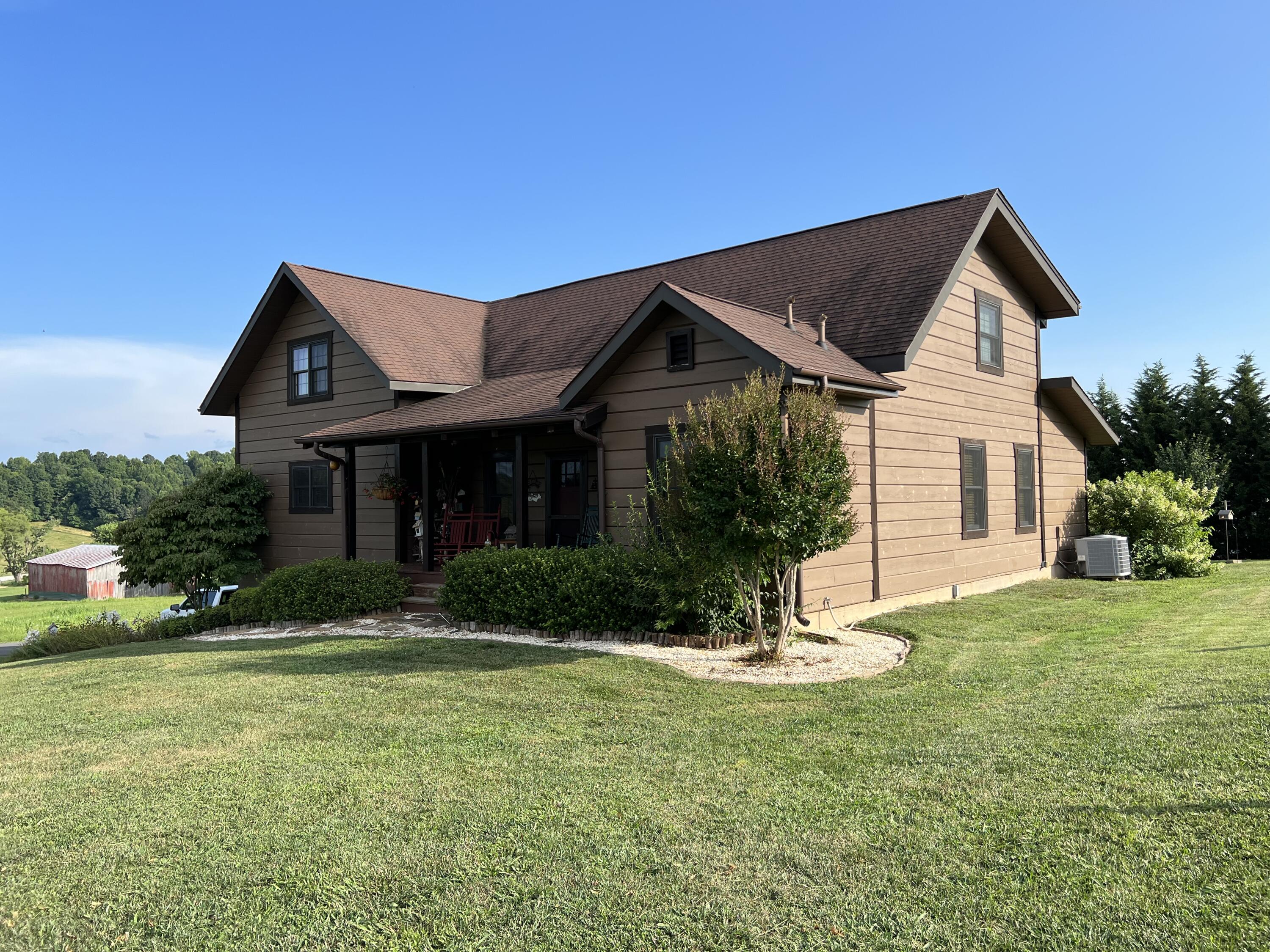 240 Tadlock Road Fall Branch, TN 37656 - Photo 2 of 55 4D16FDAF-AC84-4069-9064-0372222B226A