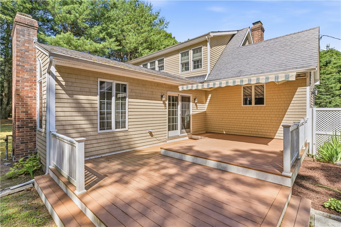 83 Stony Hollow Road Tiverton, RI 02878 - Photo 8 of 48