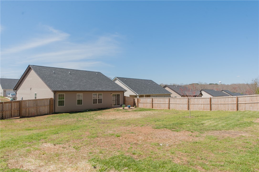 1012 St Charles Way Anderson, SC 29621 - Photo 24 of 25 Gallery Image 24