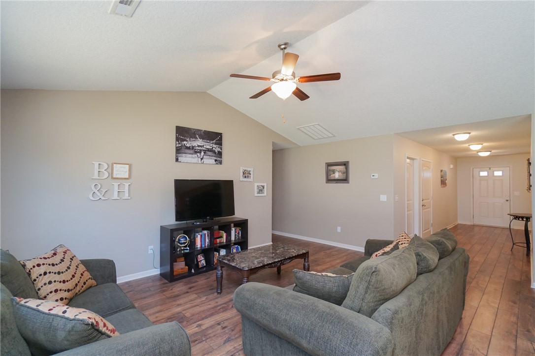 1012 St Charles Way Anderson, SC 29621 - Photo 3 of 25 Gallery Image 3