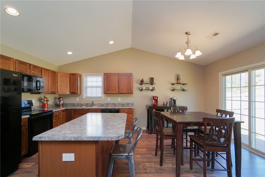 1012 St Charles Way Anderson, SC 29621 - Photo 7 of 25 Gallery Image 7