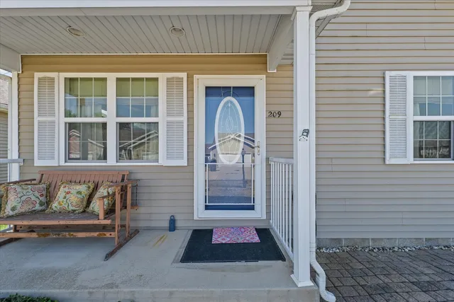 a view of entryway door