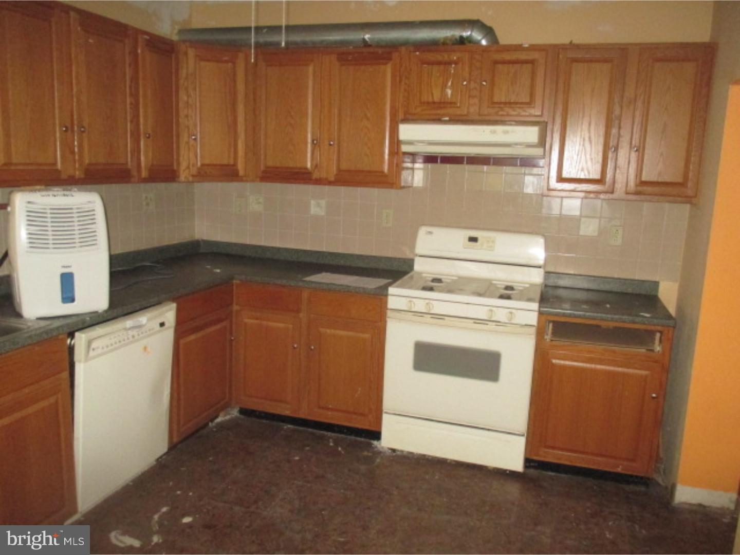 193 Erial Road Pine Hill, NJ 08021 - Photo 13 of 25 Gallery Image 13