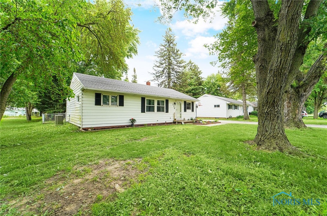 238 Richards Road Toledo, OH 43607 - Photo 2 of 25 Gallery Image 2