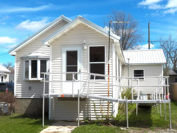 $149,900 | 506 Park Avenue, Oconto, WI 54153