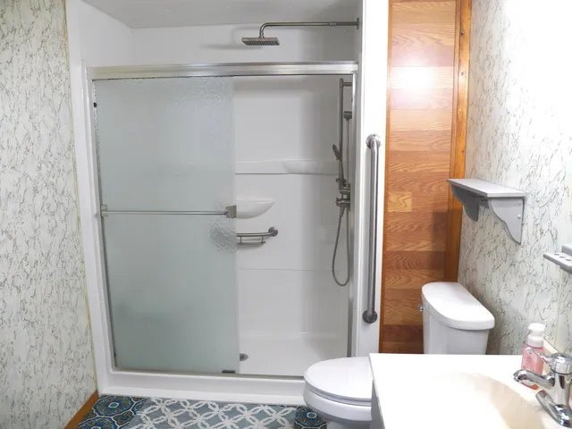 $153,000 | 506 Park Avenue, Oconto, WI 54153