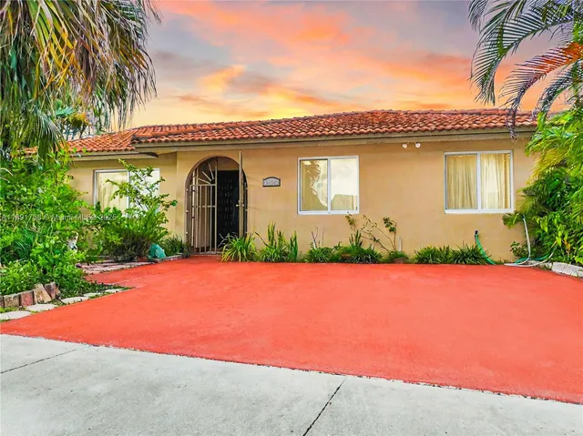 $590,000 | 14543 Southwest 97th Street, Miami, FL 33186
