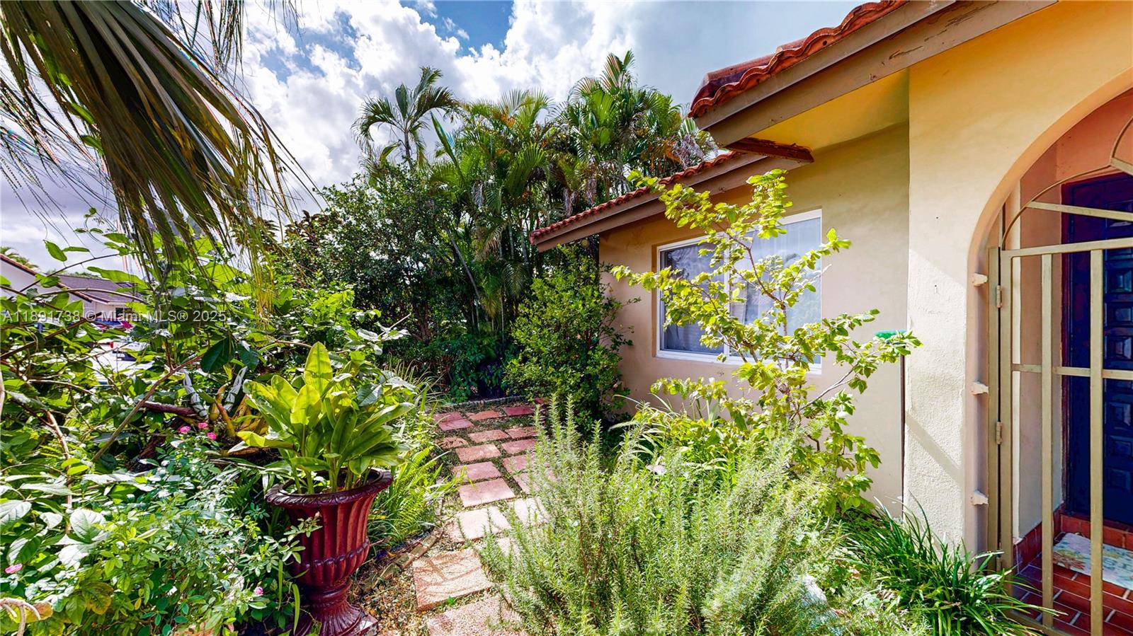 14543 Southwest 97th Street Miami, FL 33186 - Photo 49 of 62