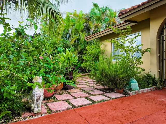 $590,000 | 14543 Southwest 97th Street, Miami, FL 33186