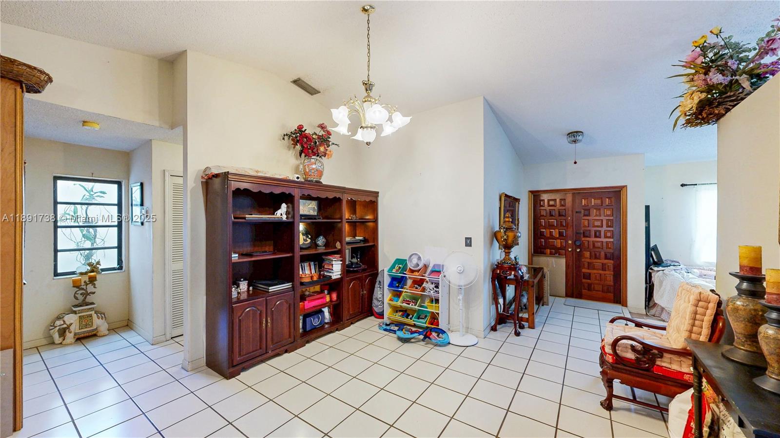 14543 Southwest 97th Street Miami, FL 33186 - Photo 6 of 62