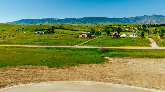 $325,000 | Moonglow Heights, Sheridan, WY 82801