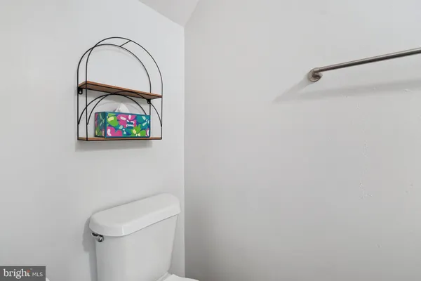 $340,000 | 14417 Saguaro Place, Centreville, VA 20121