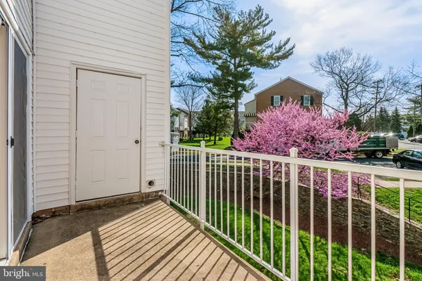 $340,000 | 14417 Saguaro Place, Centreville, VA 20121