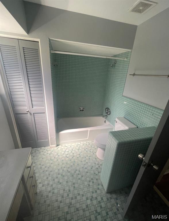 7925 South Rock Hill Road St. Louis, MO 63123 - Photo 8 of 16