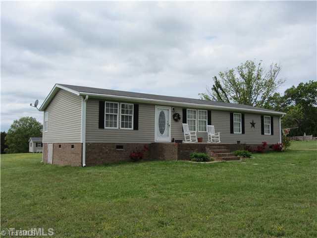 400 Barnes Road Eden, NC 27288 - Photo 1 of 10 Exterior Front.